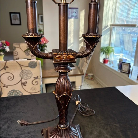 Sale🔥🔥🔥Dale Tiffany Baroque Candelabra Table Lamp - Picture 6 of 11